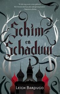 Schim en Schaduw door Leigh Bardugo | Een Boek Review